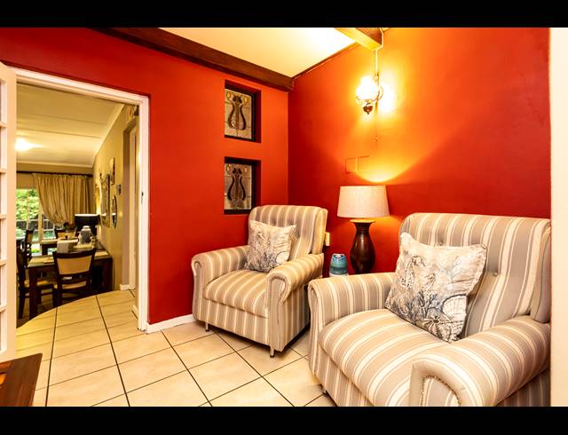 7 BEDROOM HOUSE FOR SALE IN SELBORNE